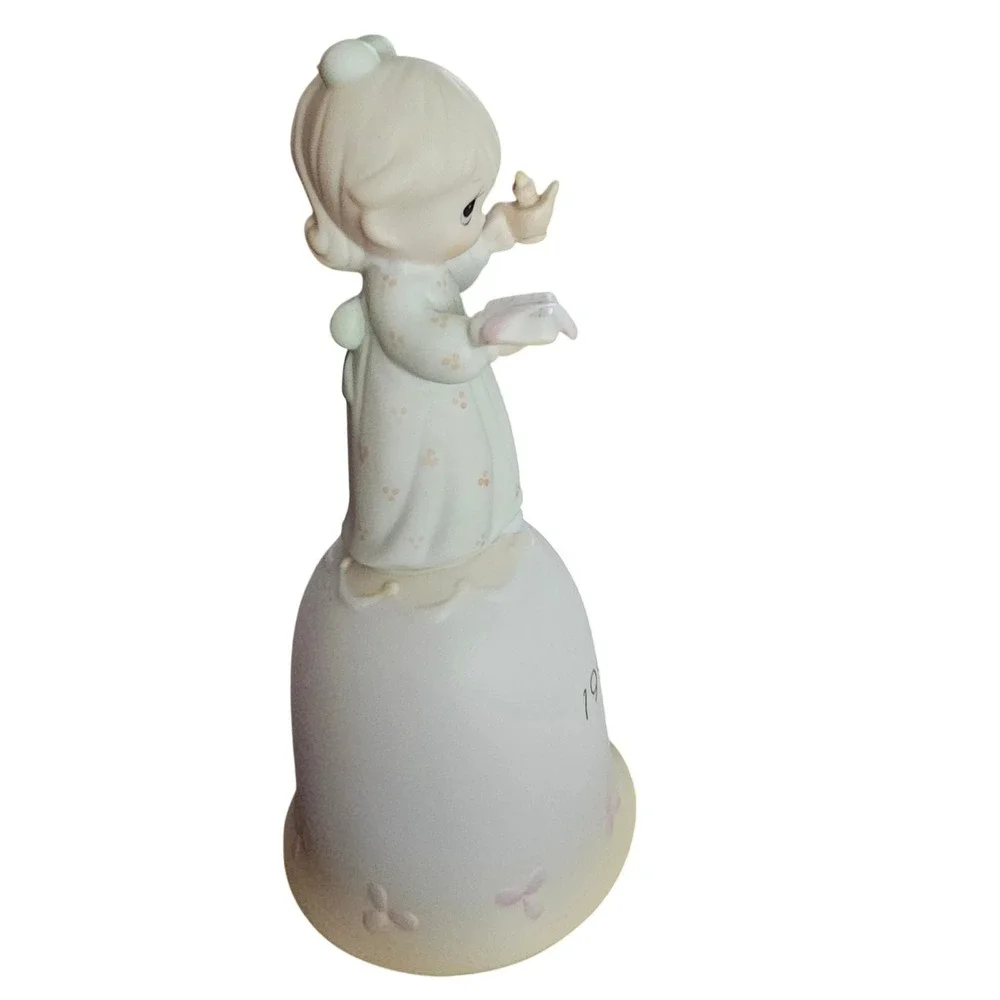 Precious Moments 1990 Once Upon A Holy Night Bell Figurine 523828 Enesco Vintage